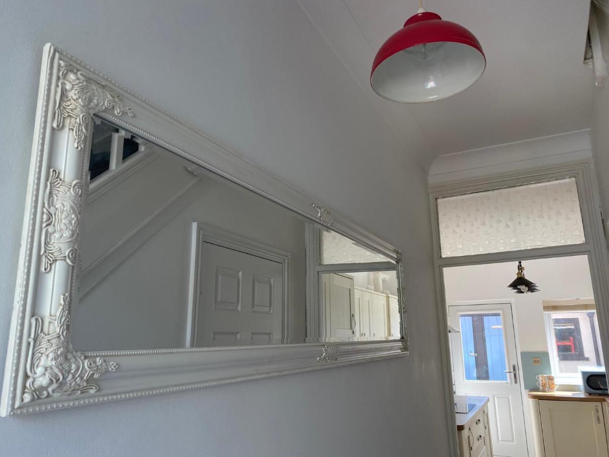 Ivy Coastal Cottage Caister-on-Sea Exterior photo